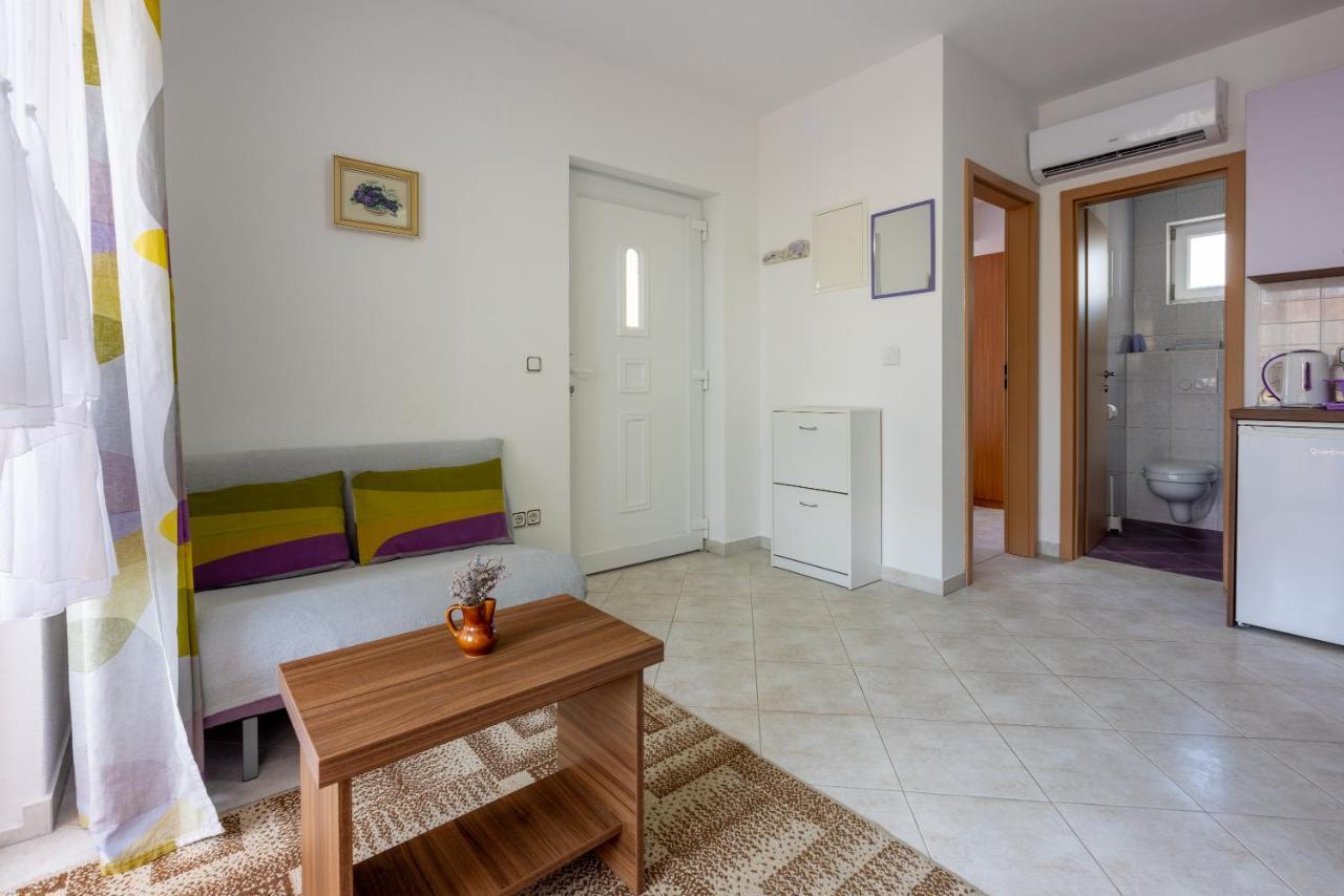 Apartmani Jaric Novi Vinodolski Exterior foto