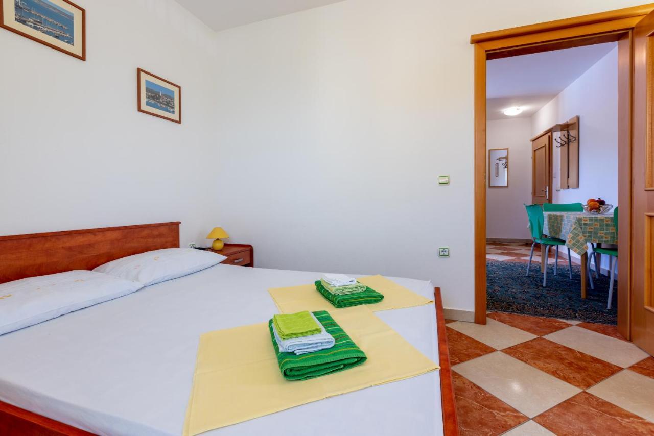 Apartmani Jaric Novi Vinodolski Exterior foto