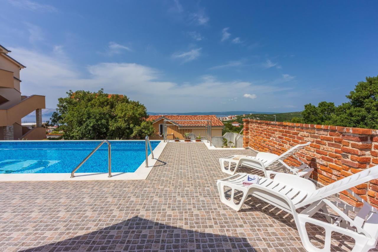 Apartmani Jaric Novi Vinodolski Exterior foto
